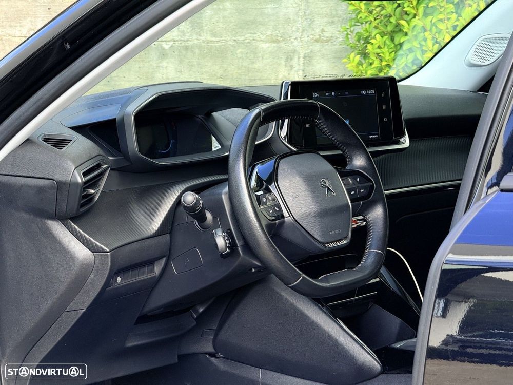 Peugeot 2008 1.2 PureTech Allure Pack - 19