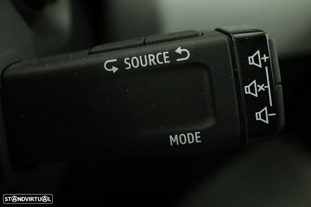 Renault Clio 1.0 TCe Techno CVT - 19