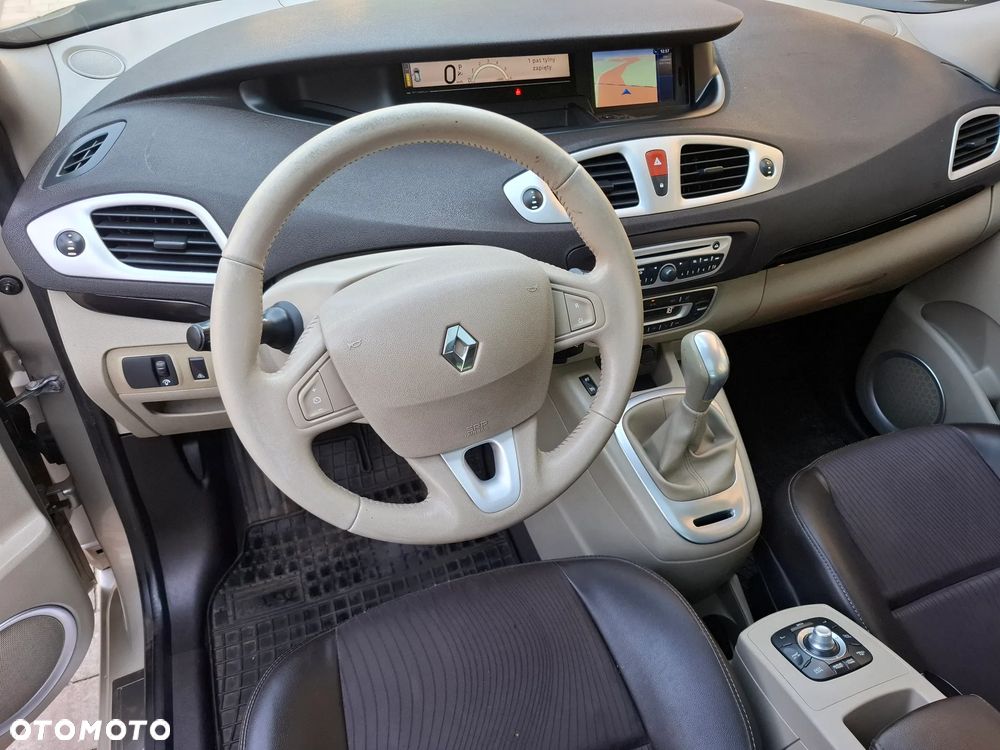 Renault Scenic dCi 150 Automatik Luxe - 32