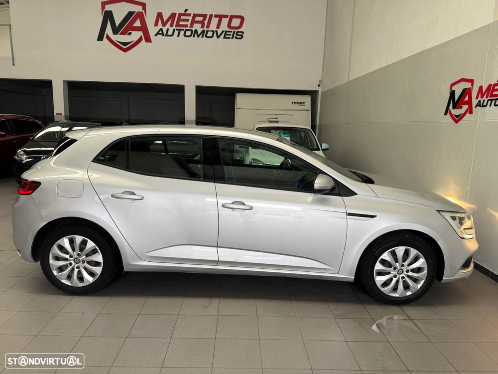 Renault Mégane ENERGY TCe 100 EXPERIENCE - 8