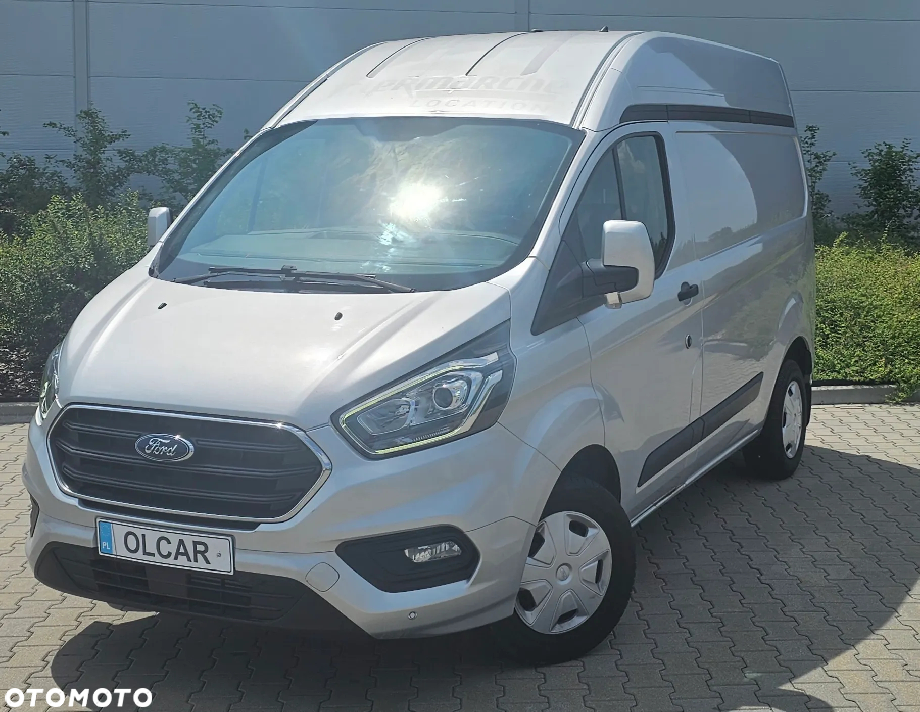Ford TRANSIT CUSTOM - 3
