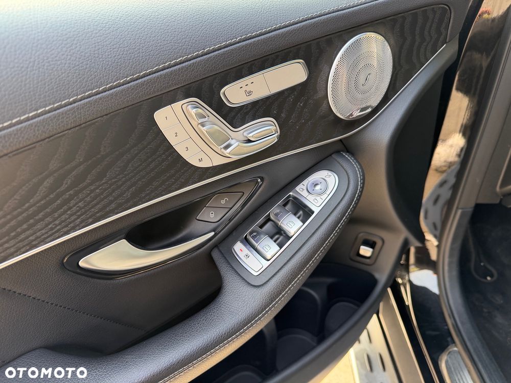 Mercedes-Benz GLC - 19