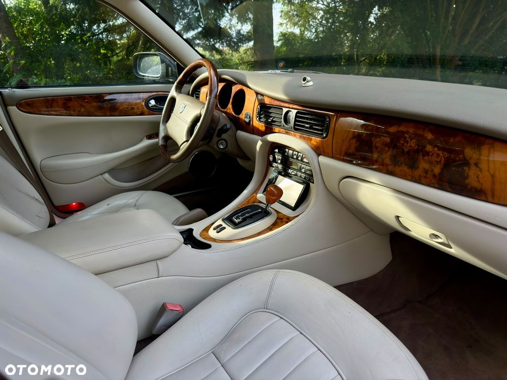 Jaguar XJ Sovereign 4.0 - 31