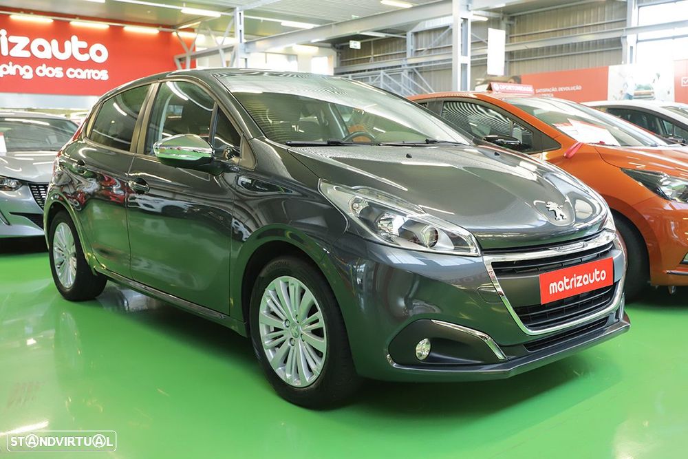 Peugeot 208 1.2 PureTech Style - 1