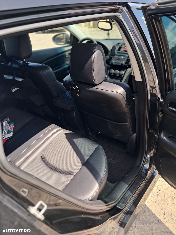 Mazda 6 - 8