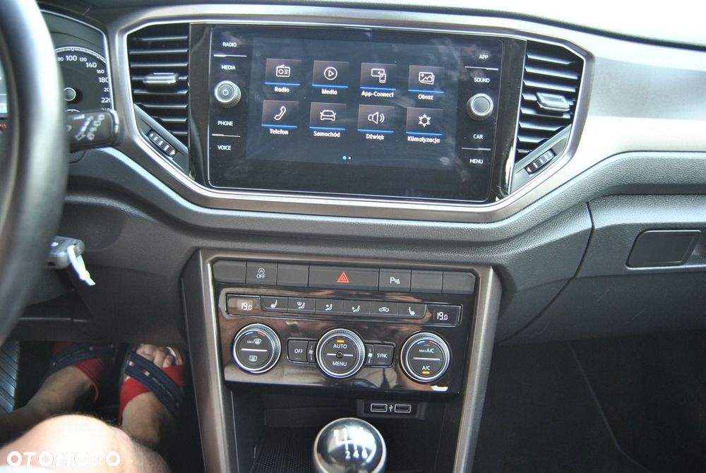 Volkswagen T-Roc 1.5 TSI Final Edition - 18