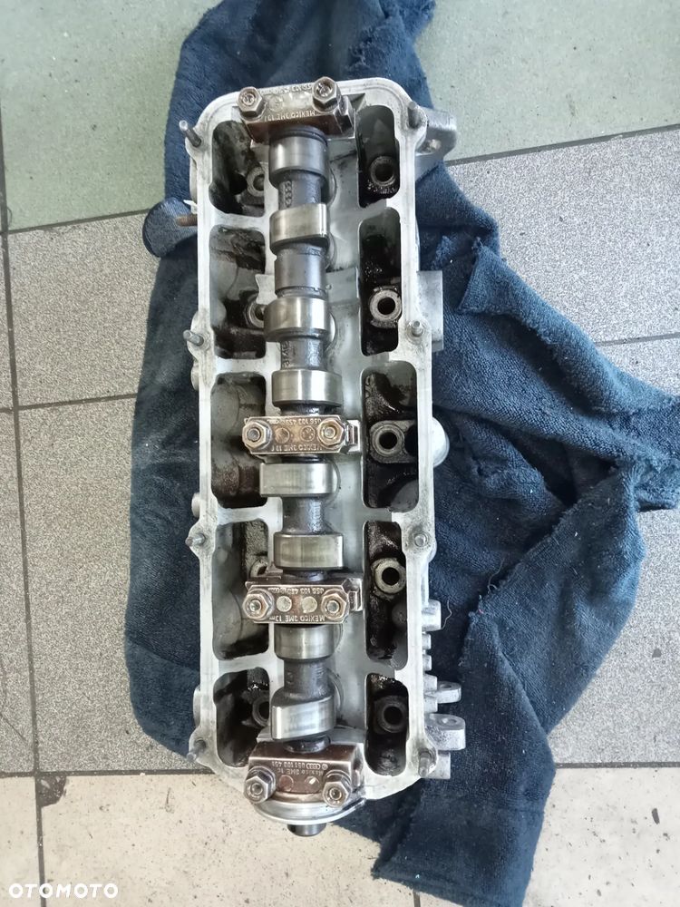 głowica golf 3 passat b 3 audi  1.8 026103373q poregeneracji - 2