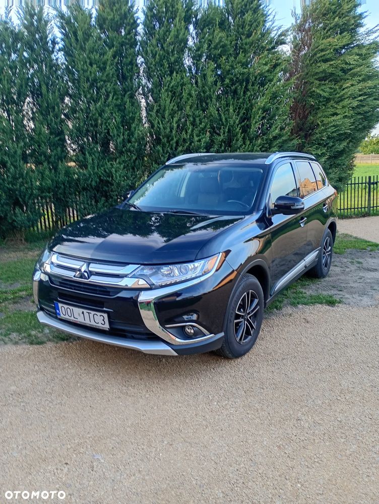 Mitsubishi Outlander 2.0 2WD Diamant - 1