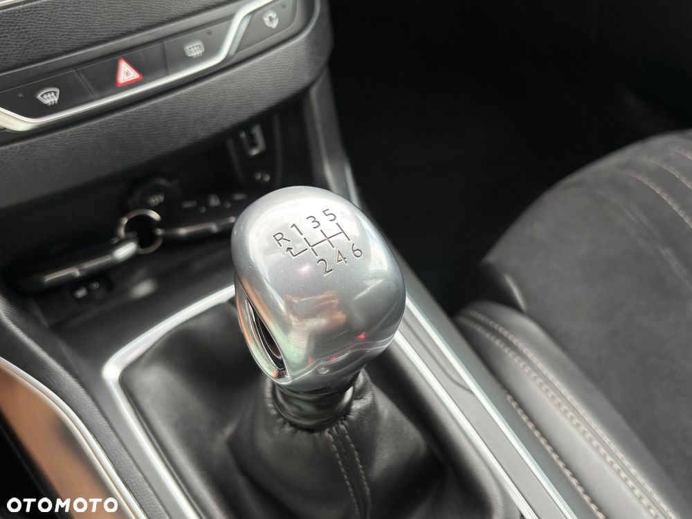 Peugeot 308 BlueHDi FAP 150 Stop&Start GT-Line Edition - 36