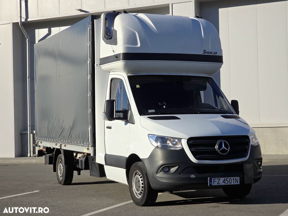 Mercedes-Benz Sprinter - 2