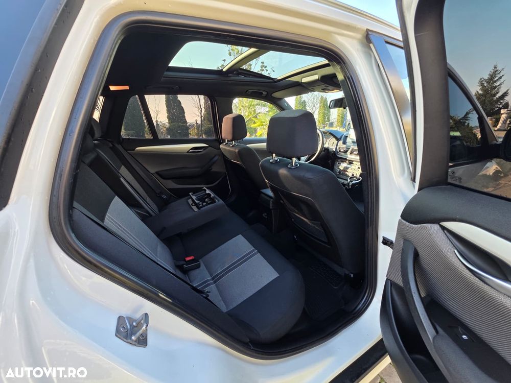 BMW X1 sDrive18d Sport Line - 11