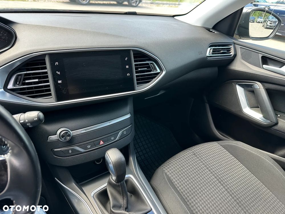 Peugeot 308 - 15