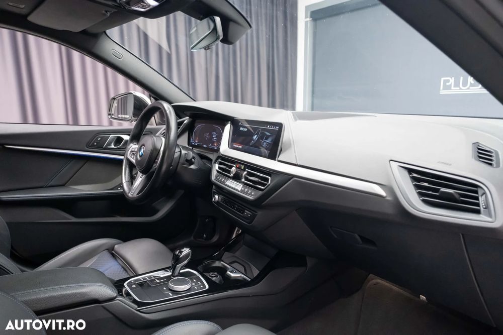 BMW Seria 2 218i Aut. - 39