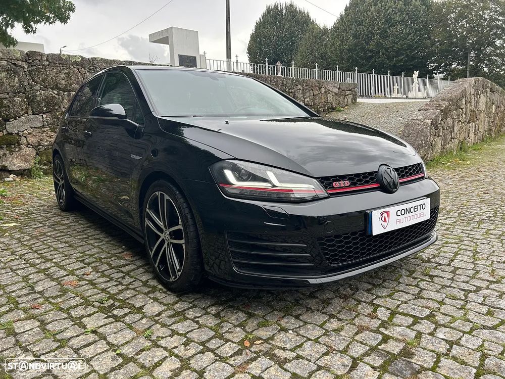 VW Golf 2.0 TDi GTD - 4