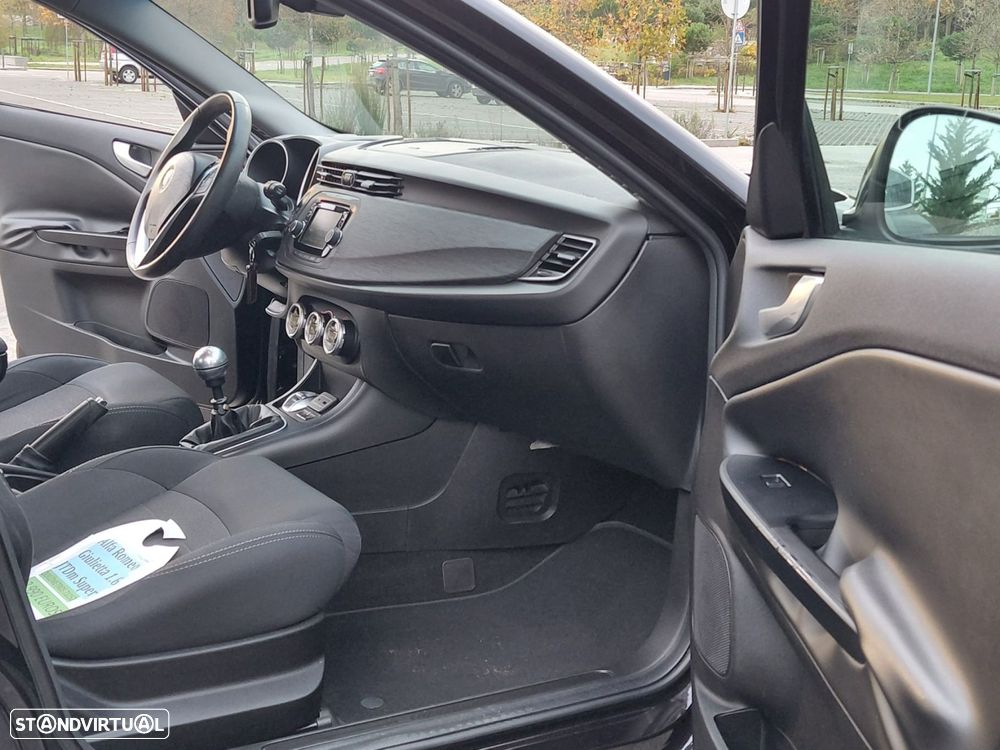Alfa Romeo Giulietta 1.6 JTDm Super - 33