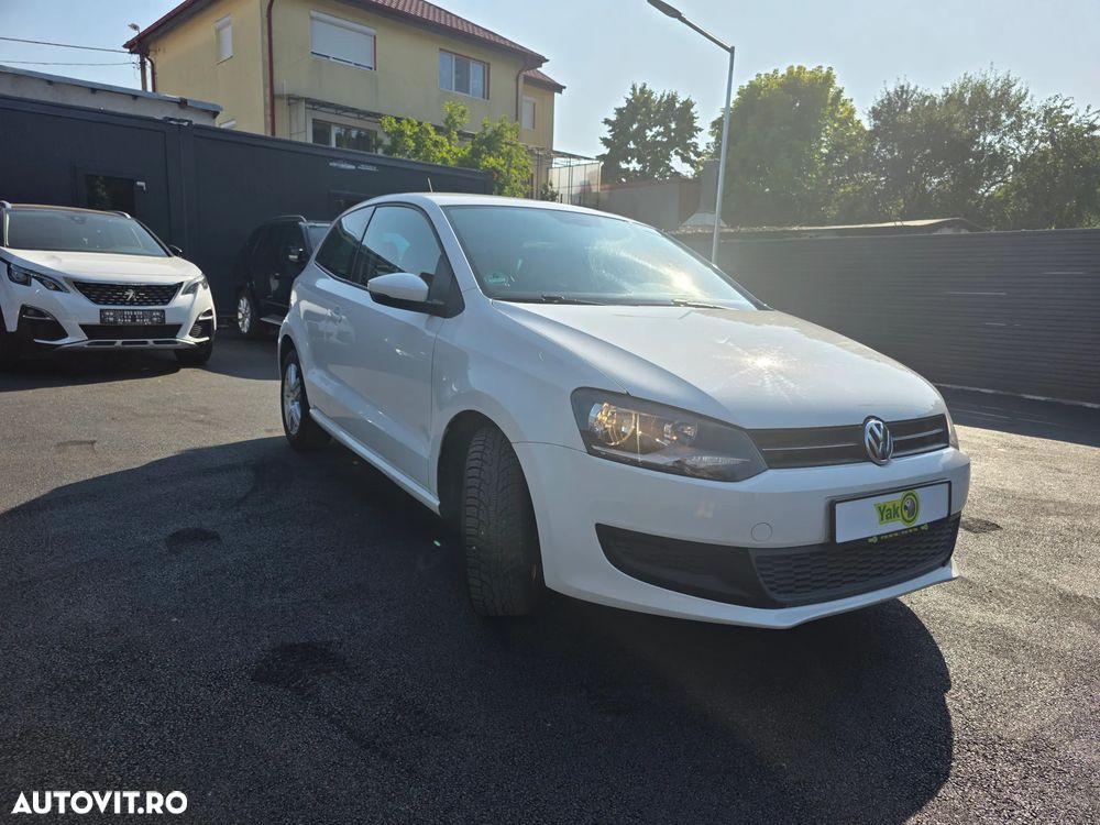 Volkswagen Polo 2010 photo 3