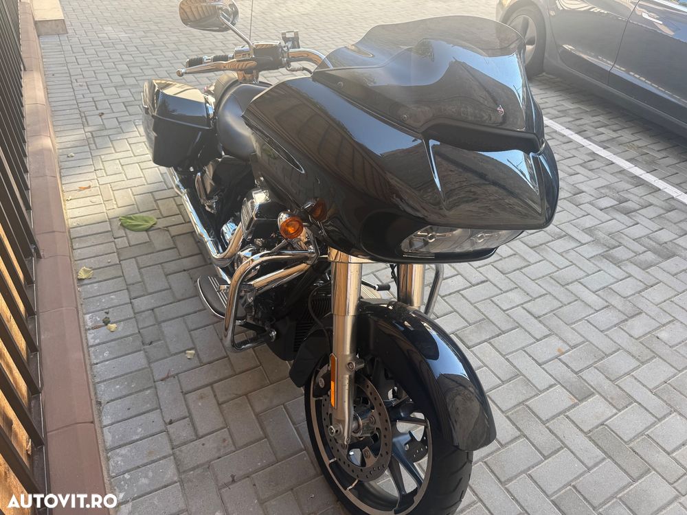 Harley-Davidson CVO Road Glide Limited - 5