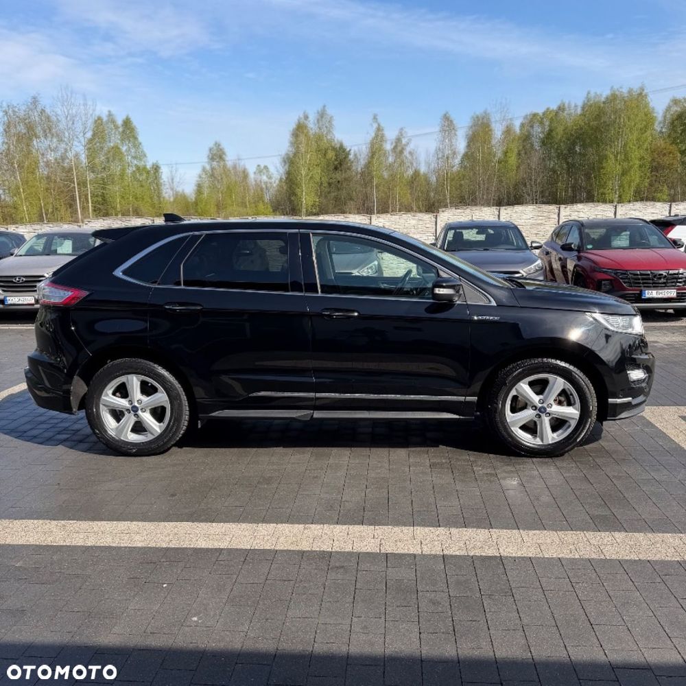 Ford Edge - 13
