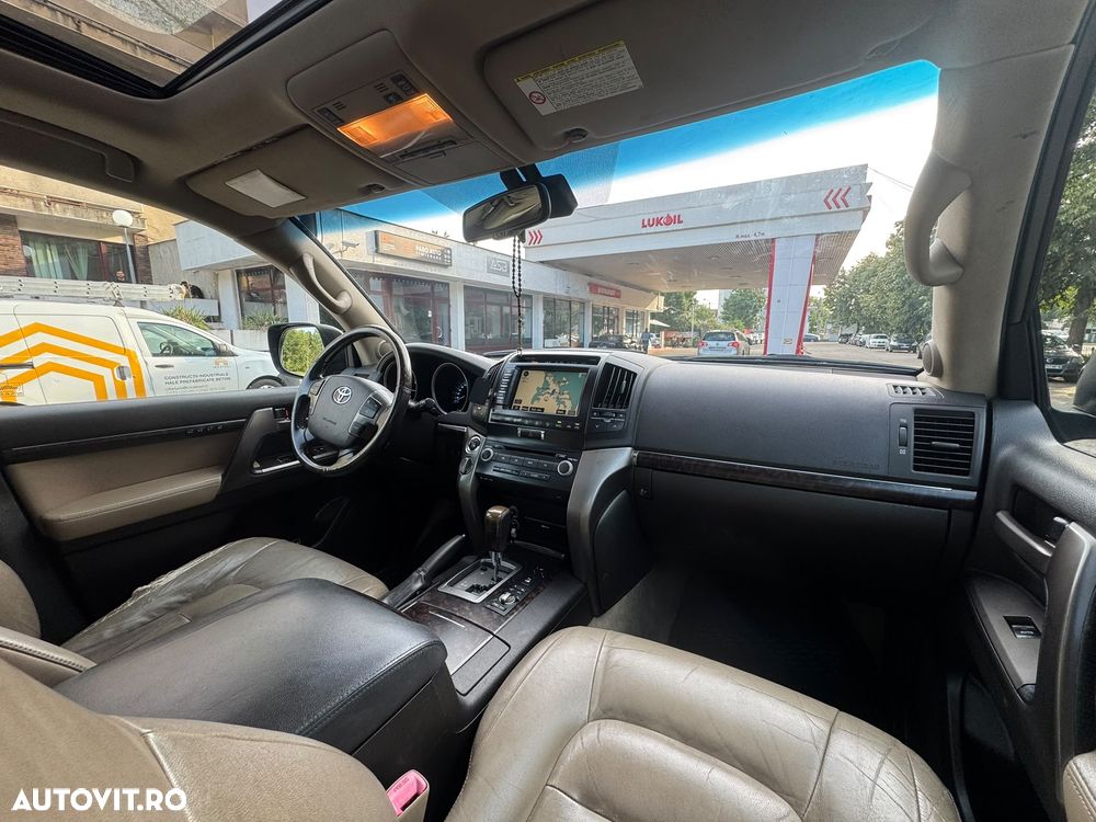 Toyota Land Cruiser V8 4.5 Aut Executive - 17