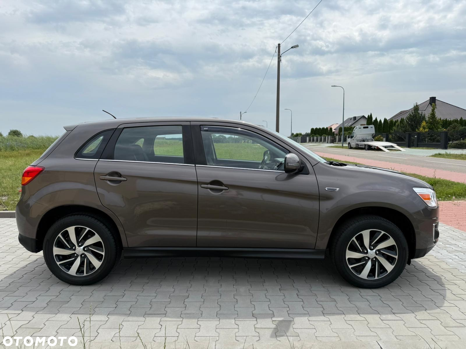 Mitsubishi ASX 1.6 ClearTec 2WD Diamant Edition - 4