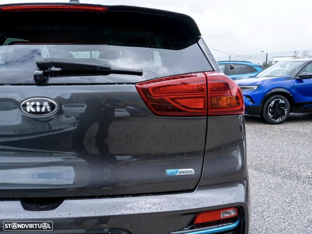 Kia e-Niro 64kWh - 13