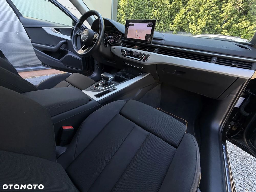Audi A4 Avant 40 TFSI S tronic - 33