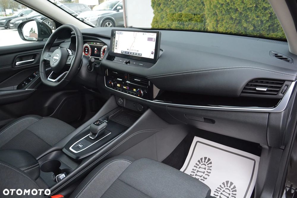 Nissan Qashqai 1.3 DIG-T MHEV Xtronic N-Connecta - 16