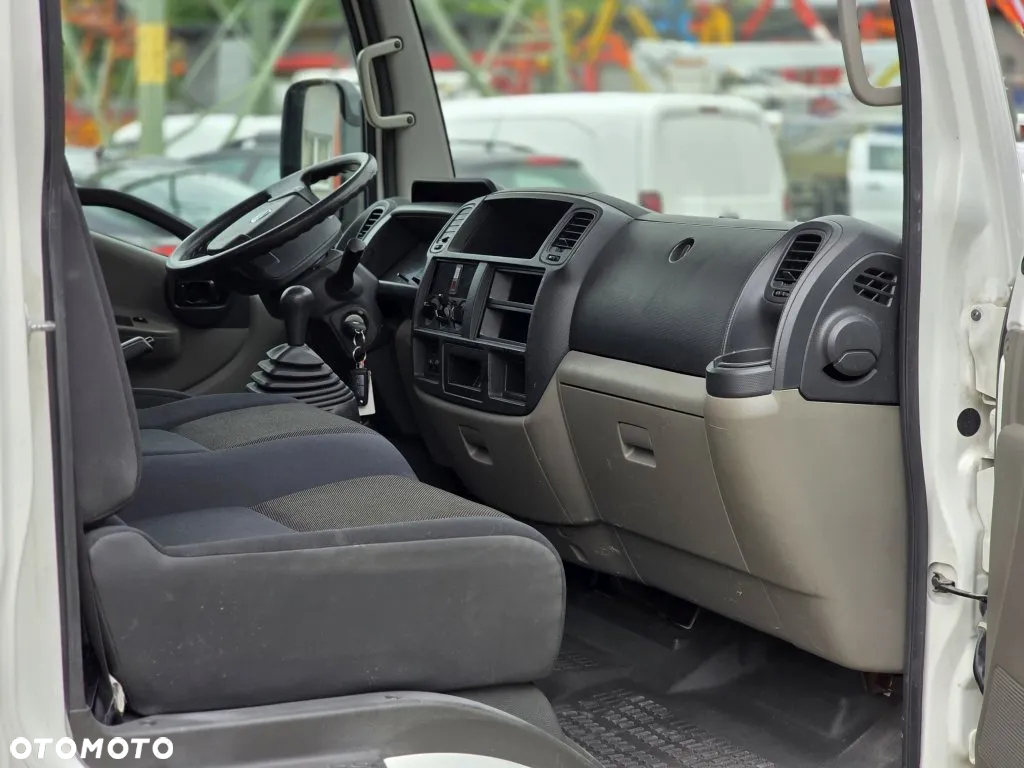 Nissan Cabstar - 14