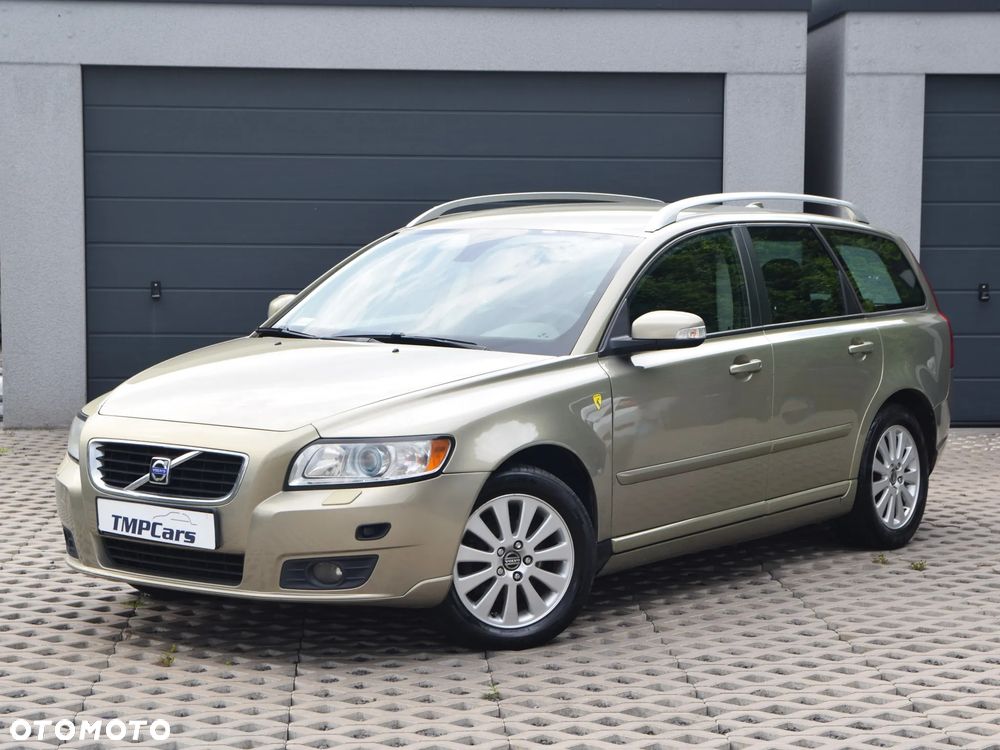 Volvo V50 1.8 - 25