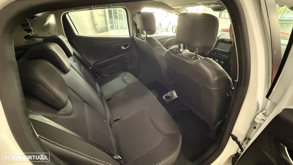 Renault Clio Energy dCi 90 Start & Stop LIMITED - 9