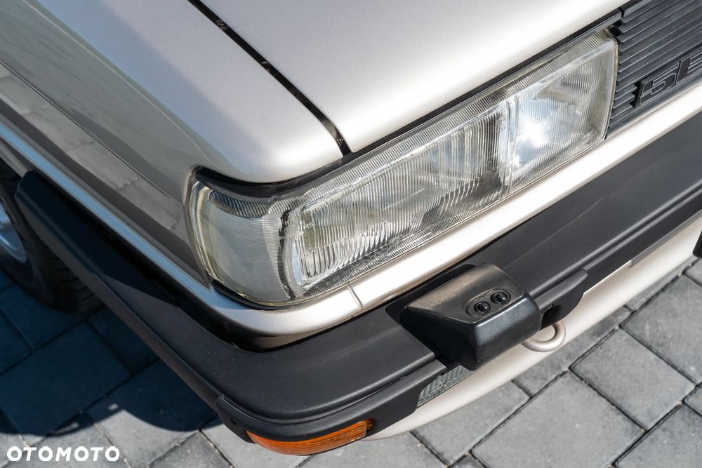 Audi Coupe 2.0 GT - 13