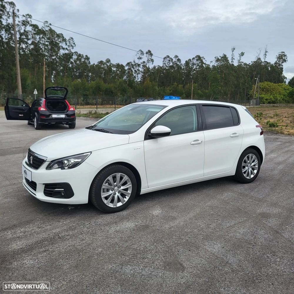 Peugeot 308 PureTech 130 GPF Stop & Start Style - 23