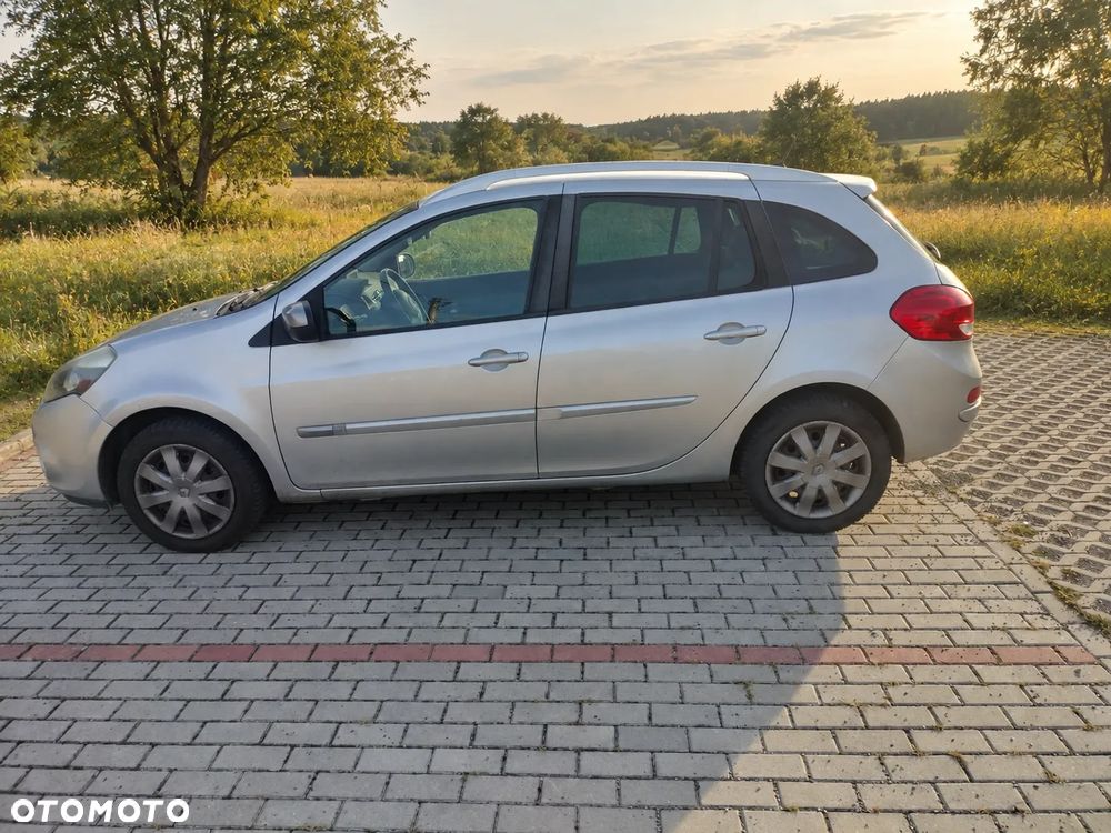 Renault Clio 1.5 dCi Alize - 5