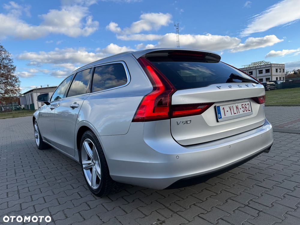 Volvo V90 D3 Geartronic Momentum - 22