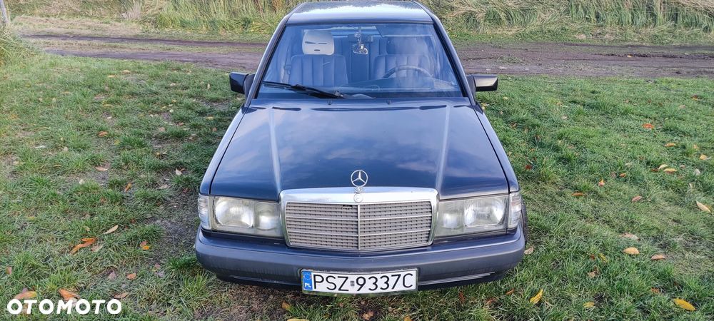 Mercedes-Benz W201 (190) - 8