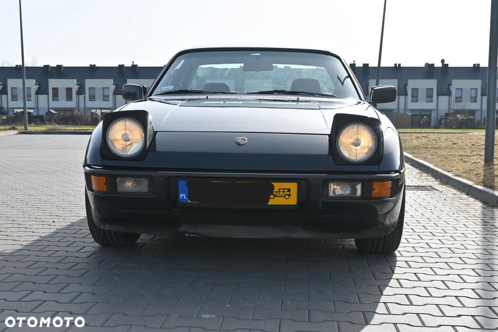 Porsche 924 Standard - 12