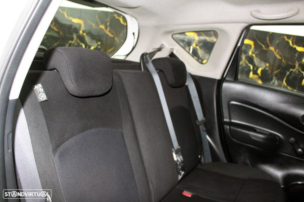 Nissan Note 1.5 dCi Acenta - 32