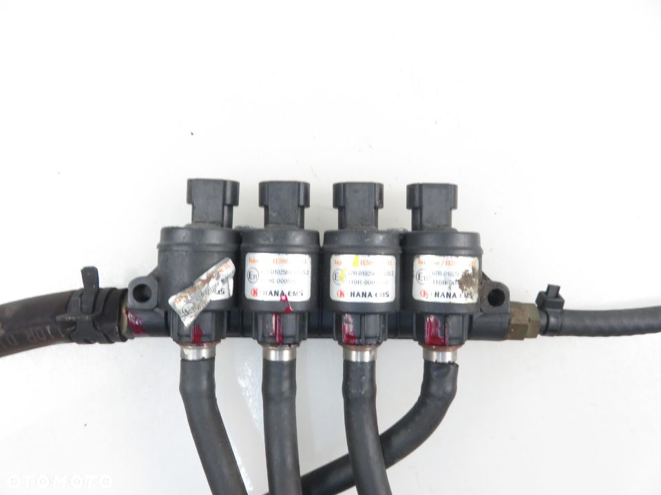 LISTWA WTRYSKOWA LPG 67R010256 H2002 - 3