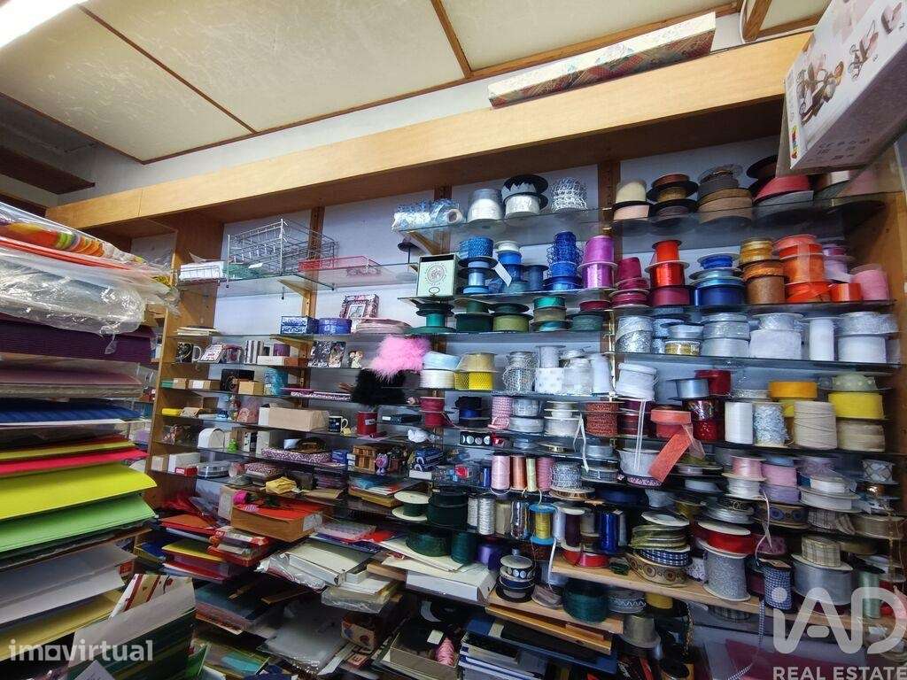 Loja / Estabelecimento Comercial em Carcavelos e Parede de 26,00 m2 - Grande imagem: 5/24