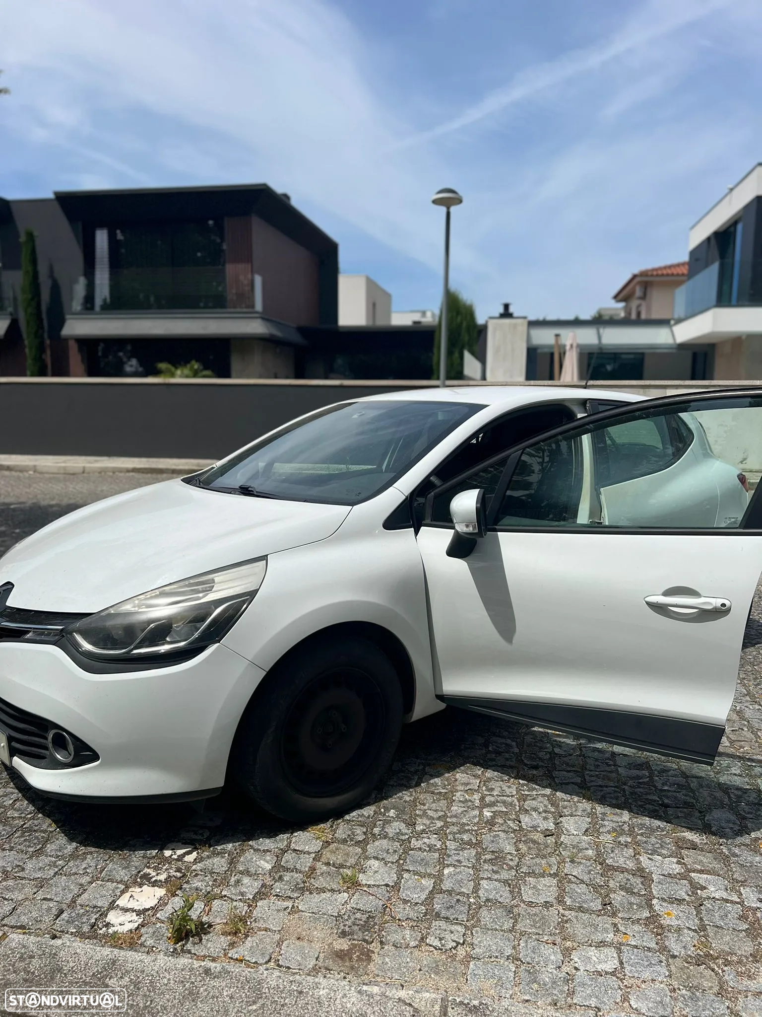 Renault Clio 1.5 dCi Confort - 9