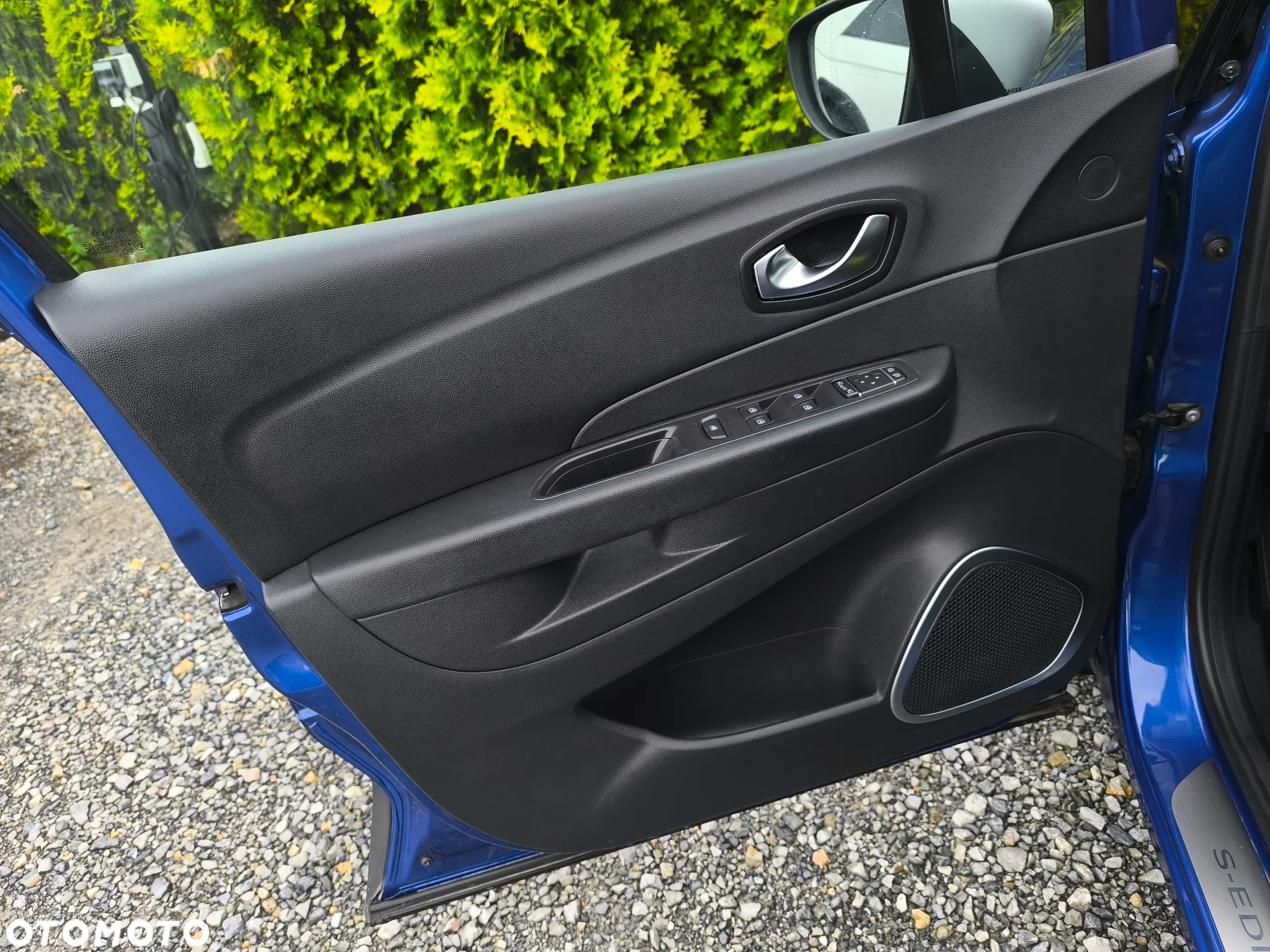Renault Captur - 20
