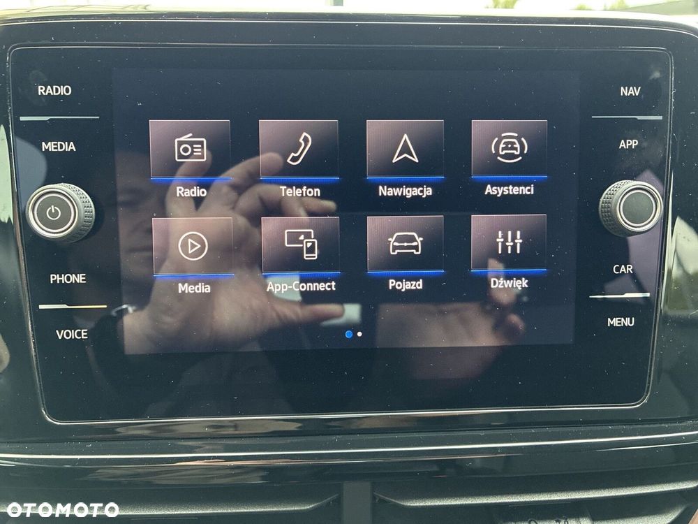 Volkswagen T-Roc - 29