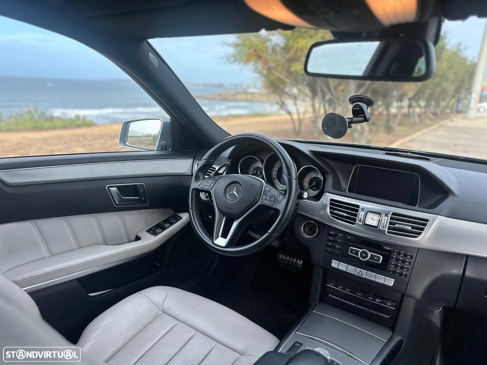 Mercedes-Benz E 300 Bluetec Hybrid Avantgarde - 7