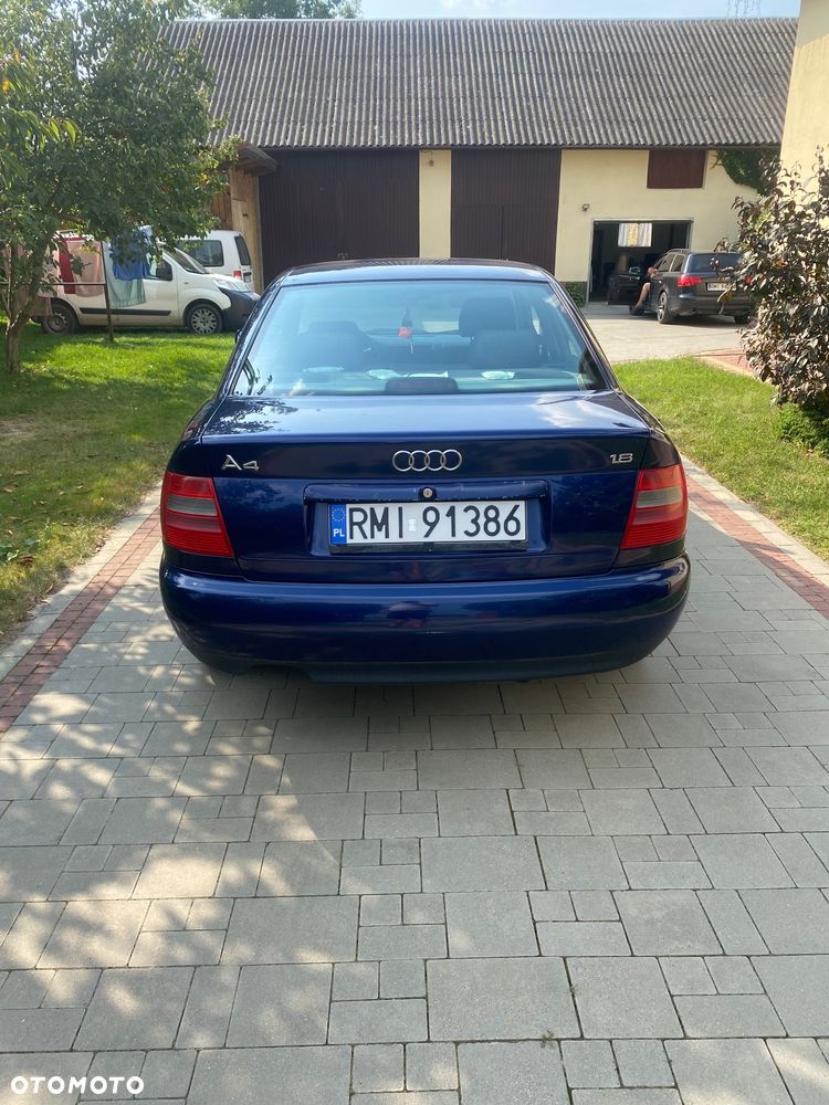 Audi A4 - 6