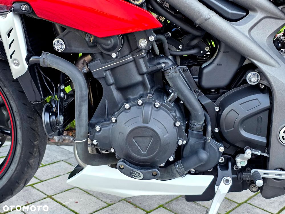 Triumph Speed Triple - 30