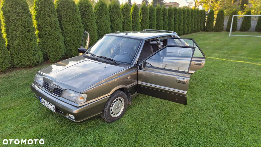 Polonez Caro - 30