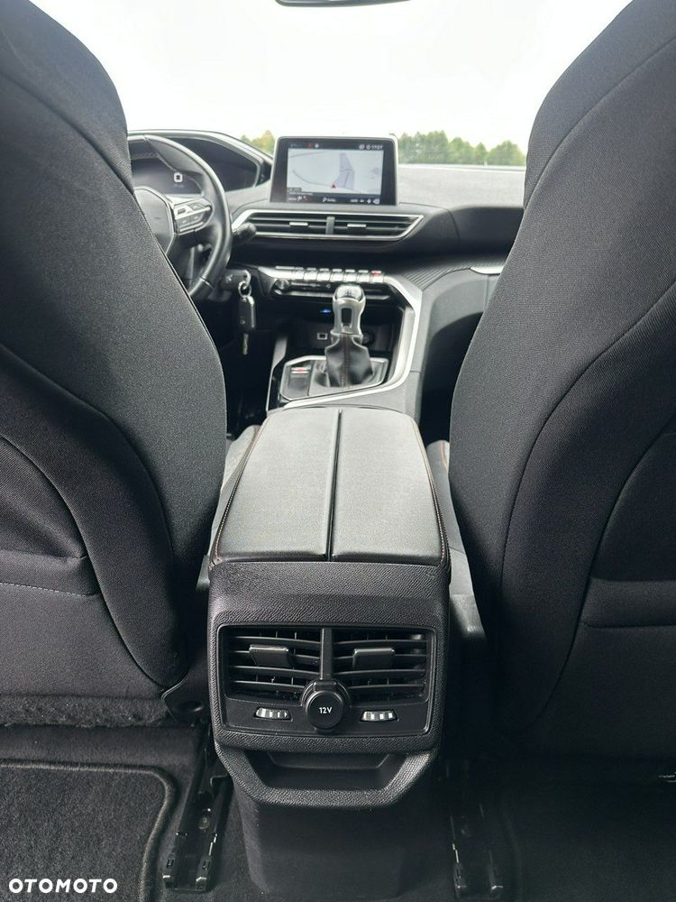 Peugeot 3008 - 35