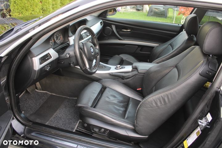 BMW Seria 3 330 Ci Edition Sport - 20