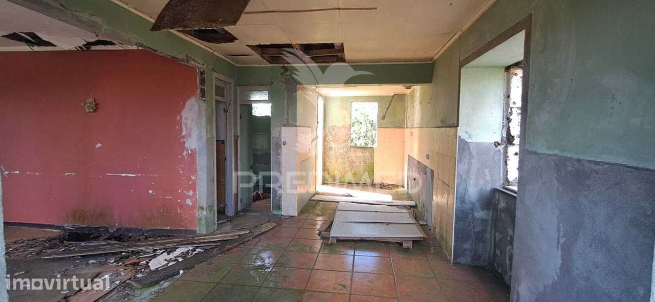 Moradia para Reconstrução - Grande imagem: 4/12