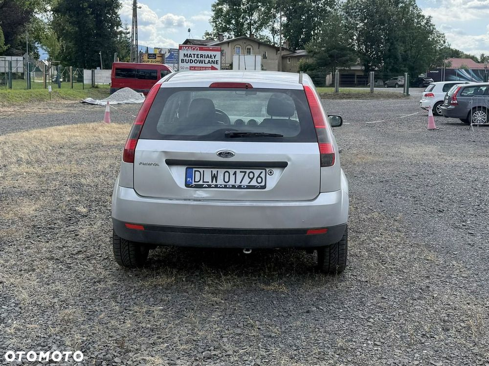Ford Fiesta - 3